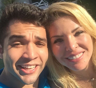 Jonathan Costa com a m&atilde;e, Ver&ocirc;nica Costa - Foto: Reprodu&ccedil;&atilde;o/Instagram