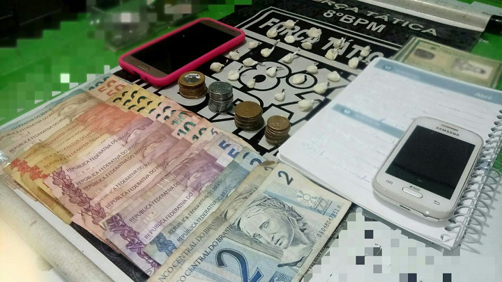 Material il&iacute;cito apreendido na resid&ecirc;ncia da acusada &ndash; Foto: Jornal da Nova