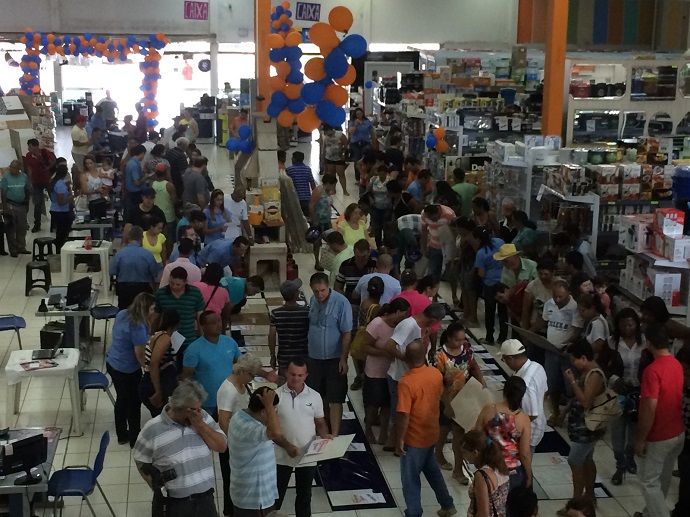 Evento atrai consumidores de v&aacute;rias partes da regi&atilde;o de MS, PR e SP - Foto: Arquivo/Jos&eacute; Ant&ocirc;nio de Andrade/Jornal da Nova