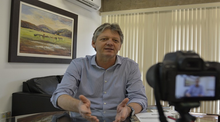 Investimento mostra o processo de expans&atilde;o da suinocultura em MS, diz o secret&aacute;rio Jaime Verruck