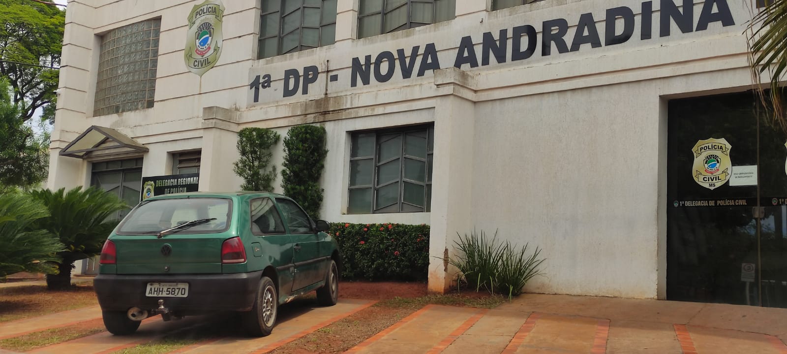 Ve&iacute;culo utilizado no crime foi apreendido - Foto: Jornal da Nova