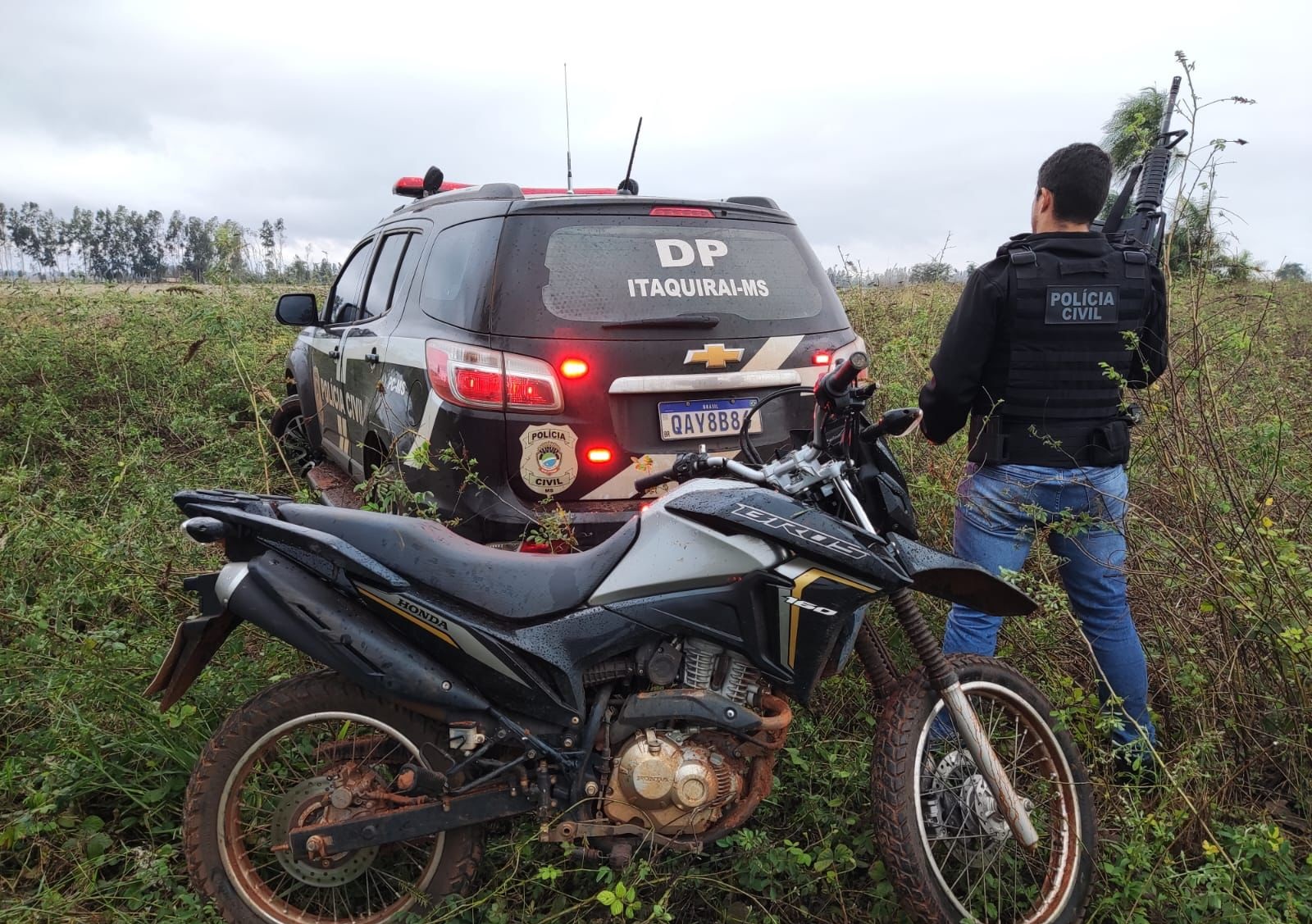 Motocicleta da v&iacute;tima recuperada - Foto: Divulga&ccedil;&atilde;o 