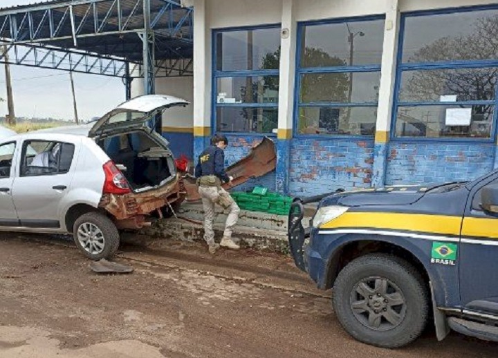 Droga estava oculta no veículo - Foto: PRF/Divulgação