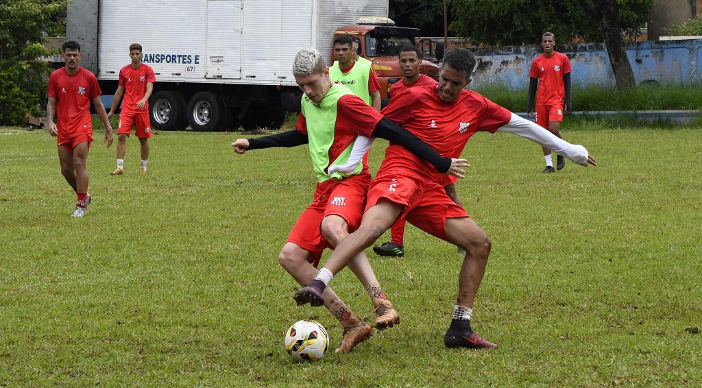 Treino do Comercial para clássico contra o Operário pelo Estadual - Foto: Bruno Rezende