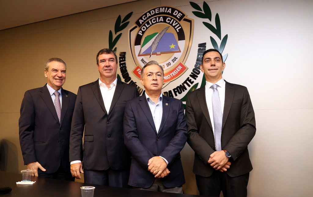 Governador participou da posse do Conselho Superior da Pol&iacute;cia Civil - Foto: &Aacute;lvaro Rezende 